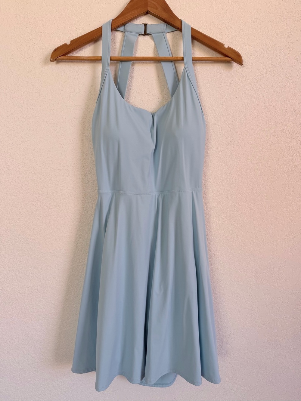 HALARA Backless Twisted Active Dress In Medium - Picture 4 of 9